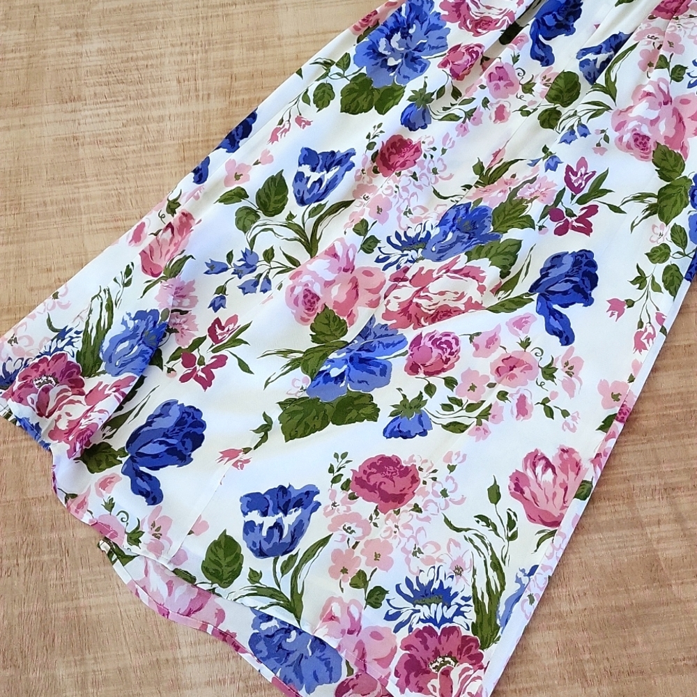 Reformation Kourtney Floral Midi Dress In Donna. 10 - Picture 9 of 13